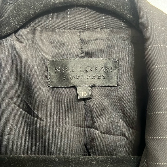Nili Lotan Diane Black Pinstripe Blazer - Picture 6 of 12